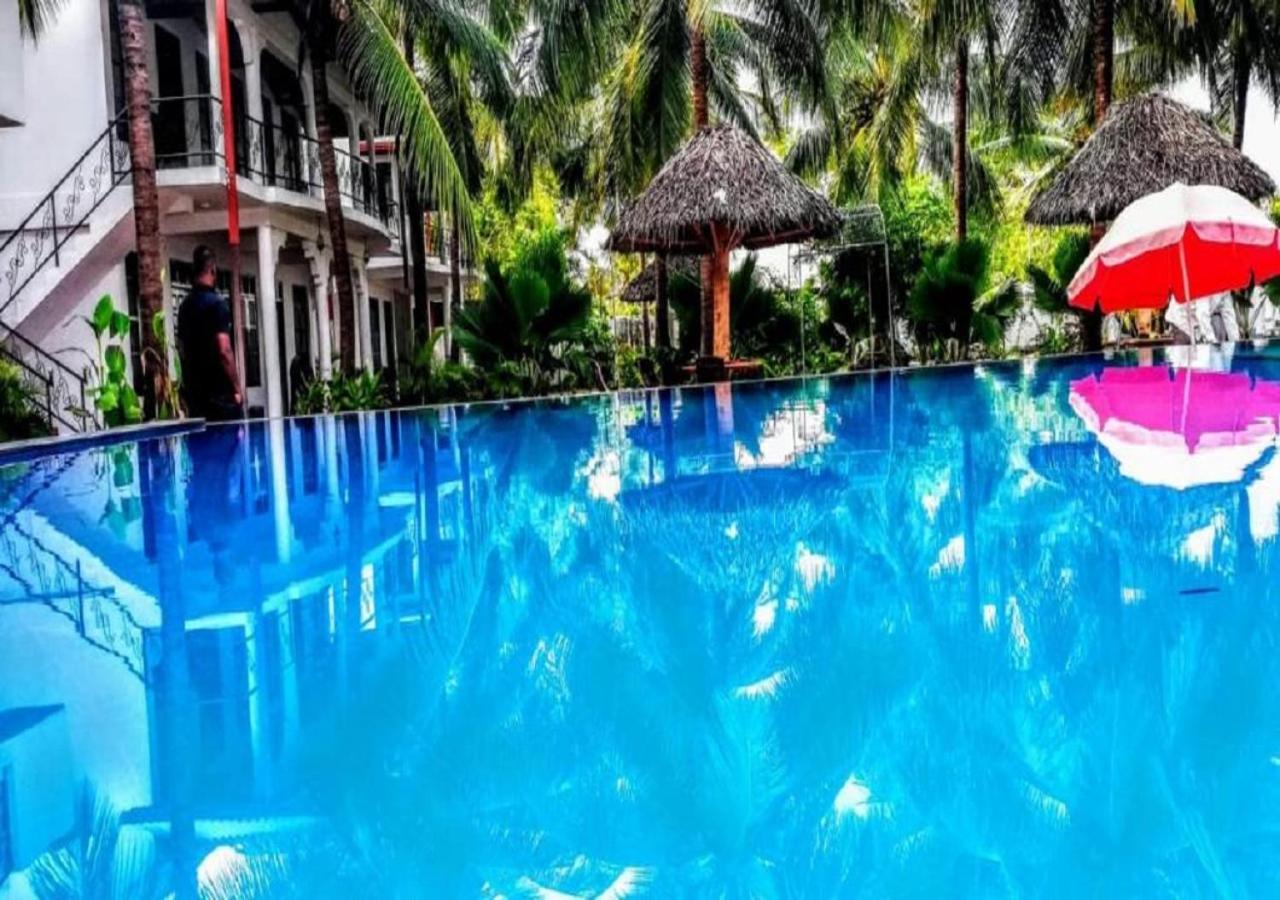 Crescent Sea Resort Nilaveli Zewnętrze zdjęcie